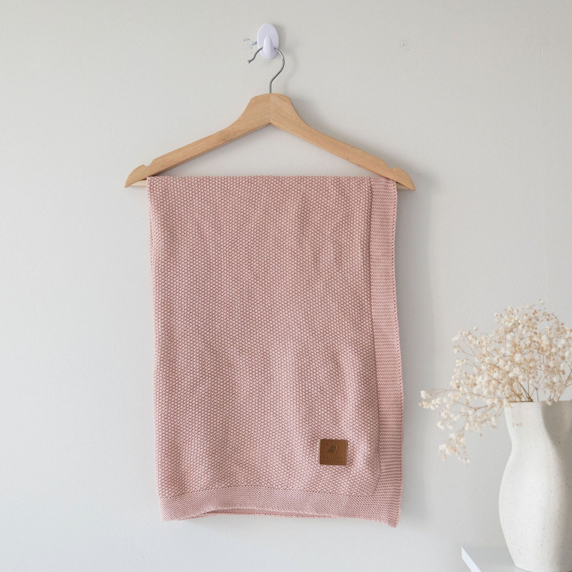 Deluxe Soft Pink Knit Blanket